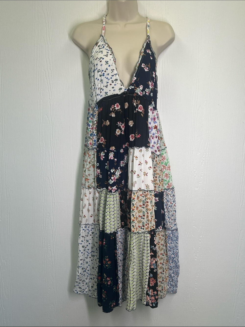 Paani - Bohemian Floral Patchwork Tiered Sleeveless Midi Dress Size Small